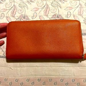 Authentic Prada zippy wallet